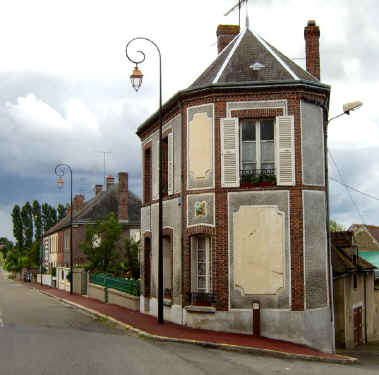 Bretoncelles - distinctive Normandie style house