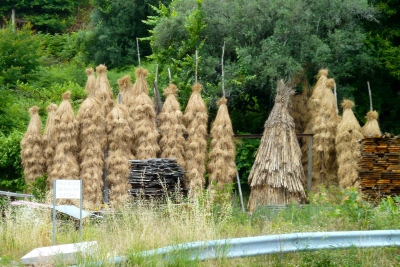 Traditional haystacks