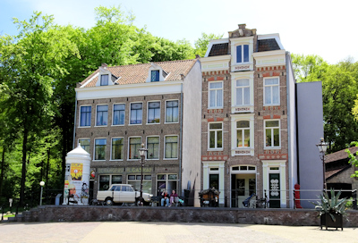 OPenlucht museum rebuilt shopping street
