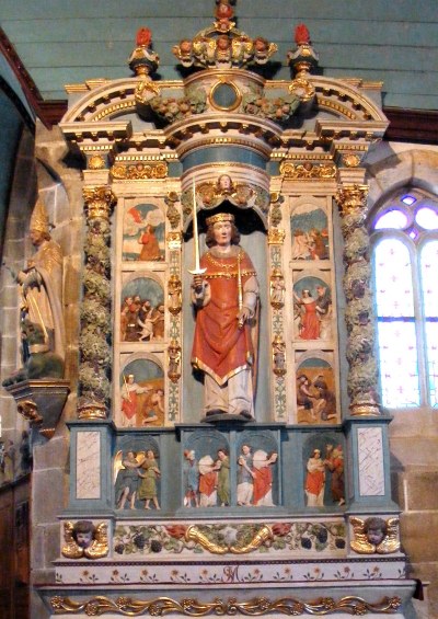 Ornate altar at Guimiliau