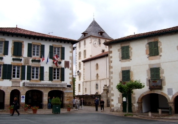 Sare - town square